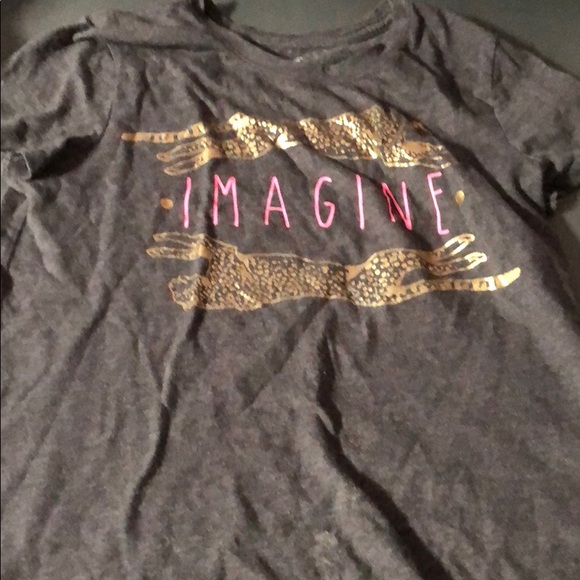 Old navy tee - Picture 1 of 1